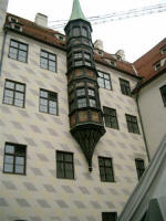 Alter Hof - Built 1253