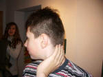 Lena arrives with us and sees the haircut Dieter gave Philipp Sunday evening.